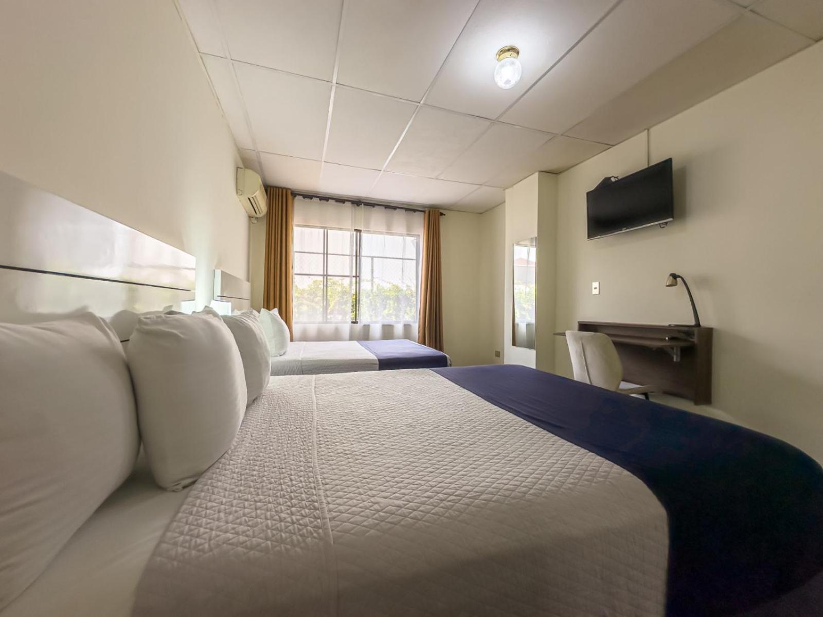 Cardedeu Suites 圣萨尔瓦多 外观 照片