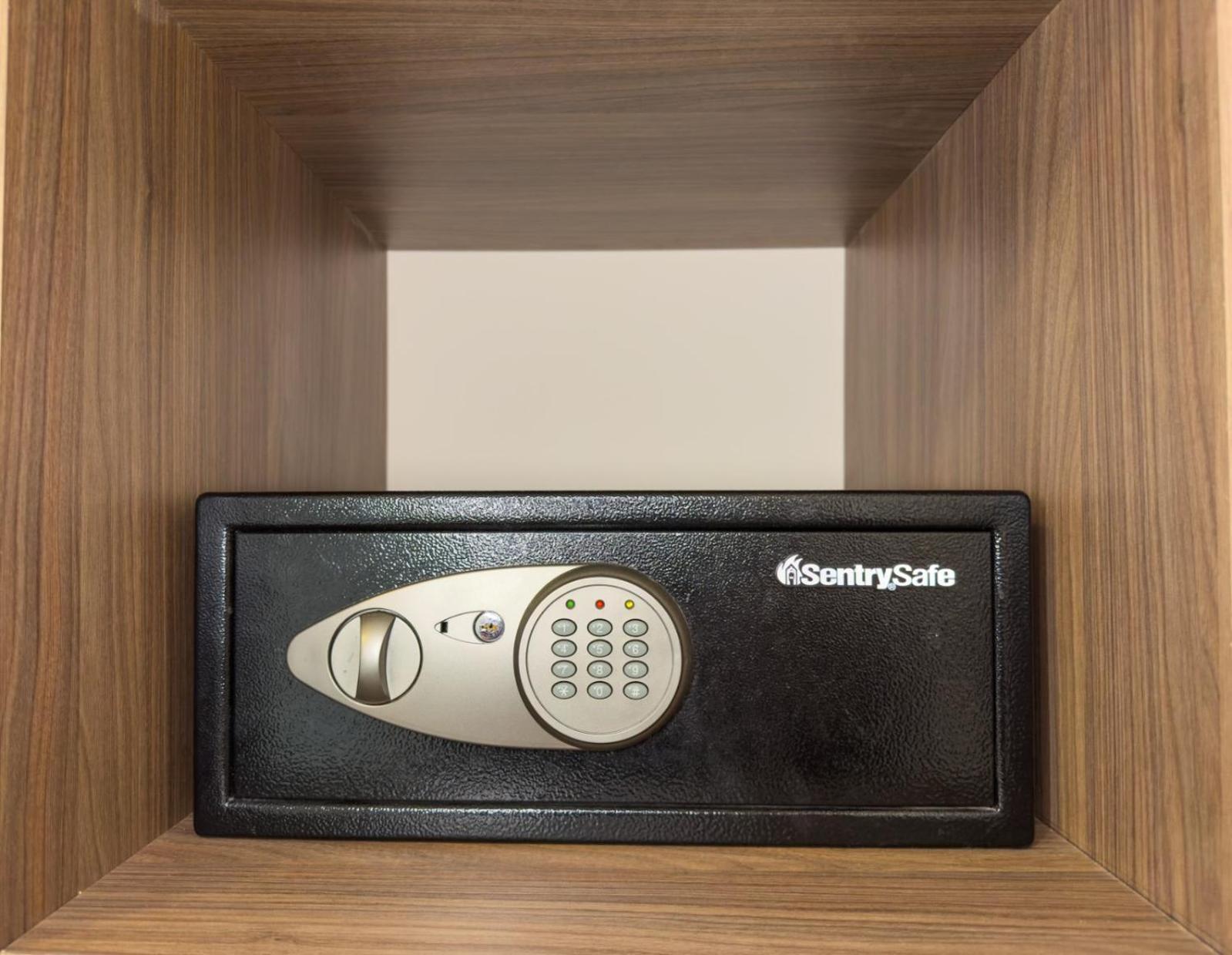 Cardedeu Suites 圣萨尔瓦多 外观 照片